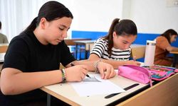 Büyükşehir'den miniklere ücretsiz resim eğitimi
