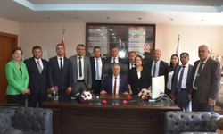 Karacasu Belediye Başkanı Büyükyapıcı: "Yeni Parti'ye geçiyoruz"