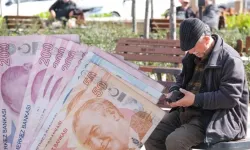 Emekli maaş farkı ödemeleri için gözler SGK'da