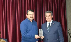 Başkan Erol'a eski başkan Arı'dan tam destek