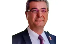 CHP'li Eski ilçe Başkanından partiden ayrılanlara sert tepki