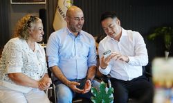 Çinli tanıtım elçileri Başkan Zencirci'yi ziyaret etti