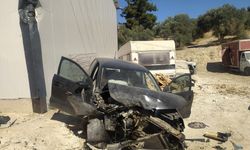 Kuşadası’nda trafik kazası: 2 yaralı