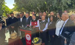 Bakan Yumaklı Aydın’da incir hasadına katıldı