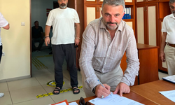 MHP Kuşadası resmen Burakhan Taşdemir'e emanet