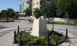 Didim'de 8 Mart Emekçi Kadınlar anıtına zarar verildi