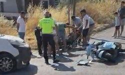 Kuşadası’nda otomobil ile motosiklet çarpıştı