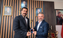 MHP Kuşadası’ndan İl Başkanı Cihangiroğlu’na Ziyaret