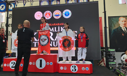 Aydınlı karatecilerden Gemlik’te madalya şov