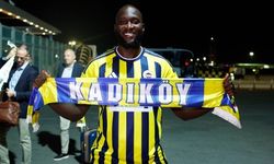 Fenerbahçe Belçikalı Lukaku'yu İstanbul'a getirdi