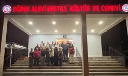 Eski Başkan Alıcık’tan Cemevi’ne ziyaret