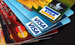 Çöpe atılan kredi kartında büyük risk