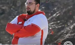 MasterChef'in sevilen ismi Anahtar Parti rozeti taktı