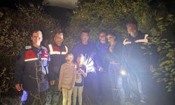 Kuşadası’nda kaybolan aileyi jandarma kurtardı