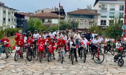 Bozdoğan'da çocuklar Cumhuriyet  için pedalladı