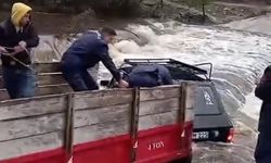 Sele kapılmaktan son anda kurtuldular
