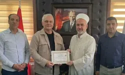 Kalbinin sesini dinledi, İslam'ı seçti