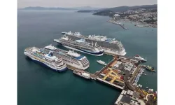 Kuşadası’na turist akını!