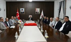 Vali Varol, muhtarlarla bir araya geldi