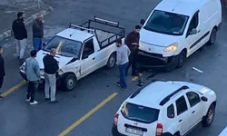Didim'de araçlar birbirine girdi