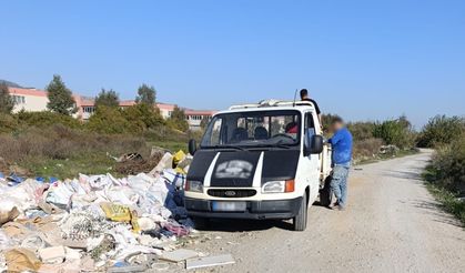 Efeler'de kaçak moloz dökümüne 47 bin TL ceza