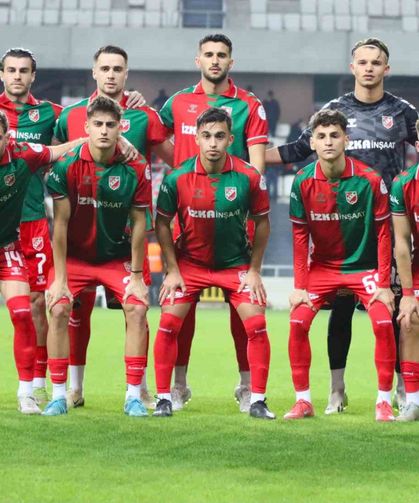 Karşıyaka, taraftarının önünde hata yapmadı