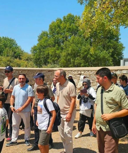 AK Parti Didim heyetinden kültürel geziye destek