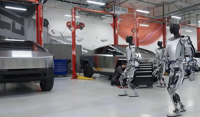 Tesla fabrikasında robot skandalı