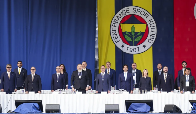 Fenerbahçe’nin güncel borcu açıklandı