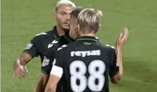 Caner Erkin ve Burak Altıparmak kadro dışı