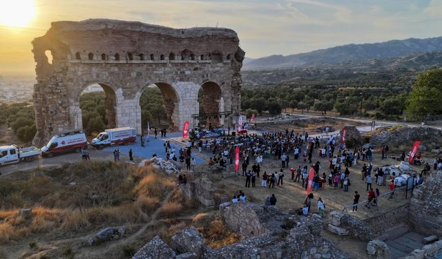 Tralles'in büyülü atmosferi sanatla buluştu