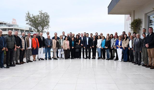 Başkan Günel CHP Kuşadası Yeni Yönetimle buluştu