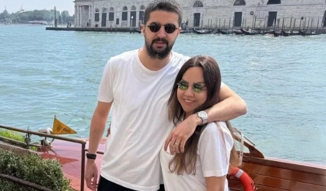 Ebru Gündeş’ten Boşanır Boşanmaz İstanbul Gecelerinde!