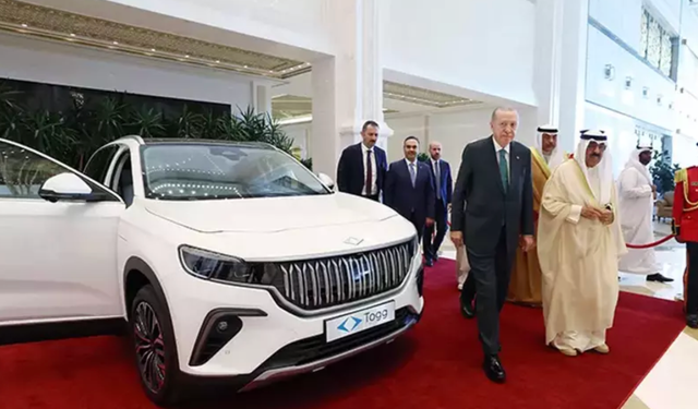 Erdoğan'dan, Kuveyt Emiri es Sabah'a hediye Togg