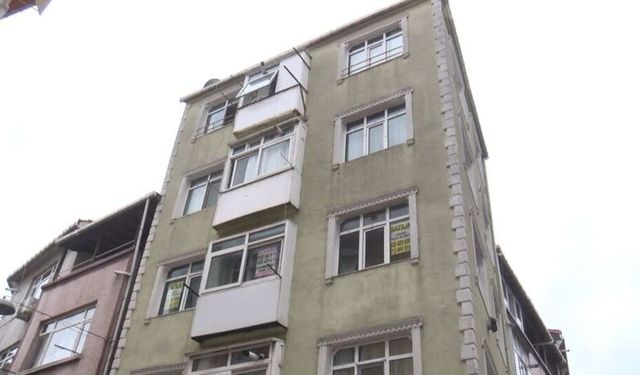 5'inci kattan düşen kadın hayatını kaybetti!