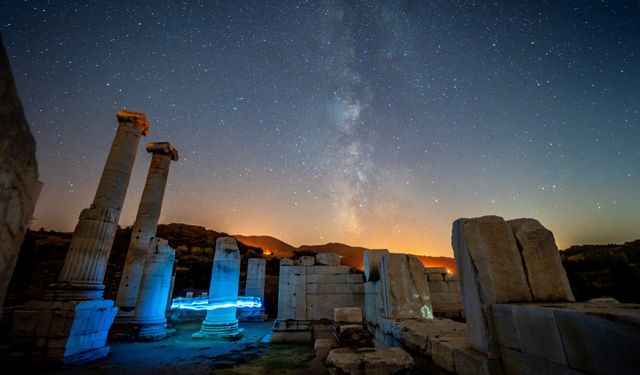 Sardes Antik Kenti artık gece de parlıyor