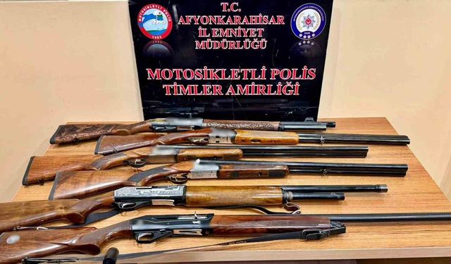 Polis saksılar da yetiştirilen kenevir ele gecirdi