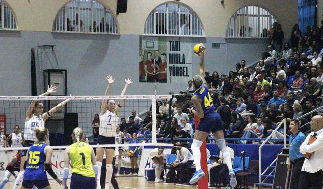 Aydın Büyükşehir Belediyespor: 1 - Fenerbahçe Medicana: 3