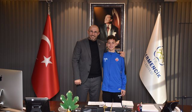 Zencirci’den Milli Takım Gururu Kuzey Topçu’ya Özel Tebrik