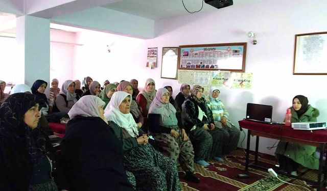 Kadın çiftçilere yönelik eğitim çalışmaları devam ediyor