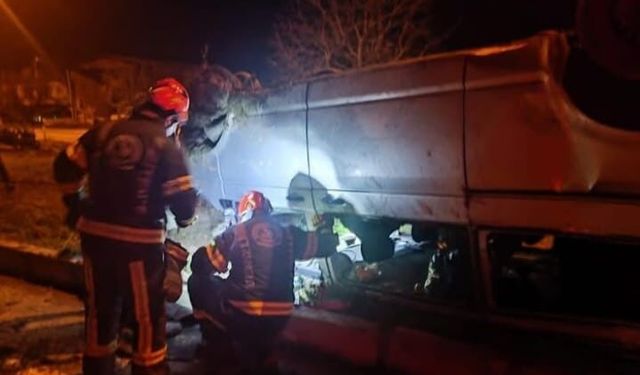 Yoldan çıkan otomobil ters döndü; 1 yaralı