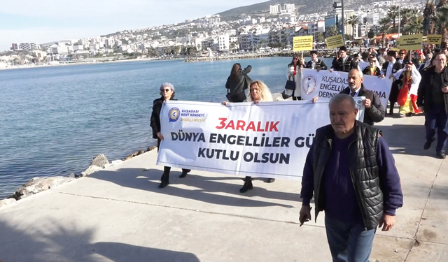 Kuşadası'nda engelliler günü kutlandı