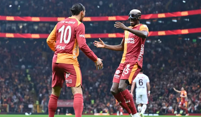 Galatasaray, Samsunspor'u üç golle geçti