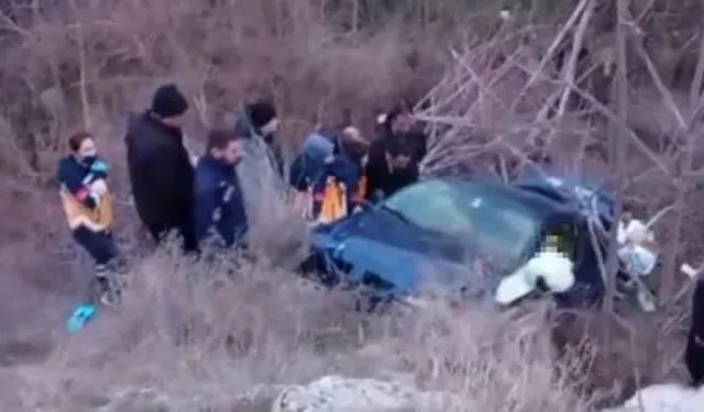 Anne, baba ve 3 aylık bebek hayatını kaybetti