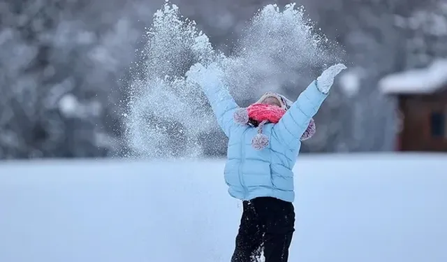 Kar tatili uzadı! Valiliklerden peş peşe açıklama