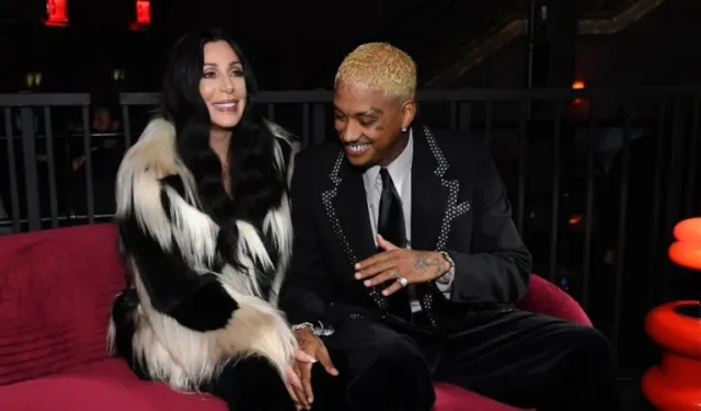 Sevgilisi çocuklarından küçük