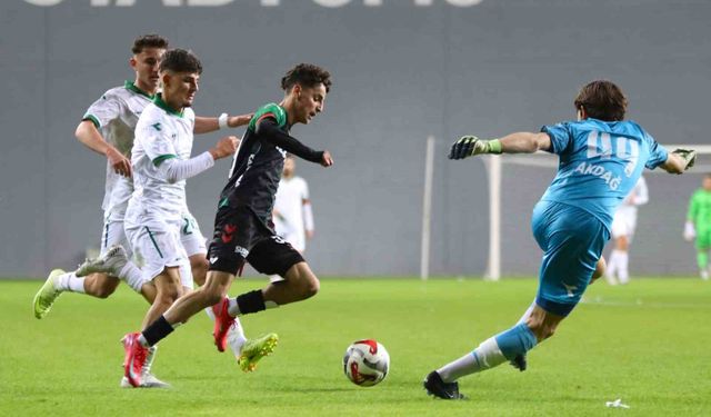 Adem Yeşilyurt, Fenerbahçe'yle anlaşmaya çok yakın