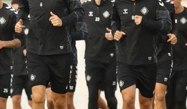 Altay'da Ceyhun Gülselam ve Özgür Özkaya fesih hakkını kullanmadı