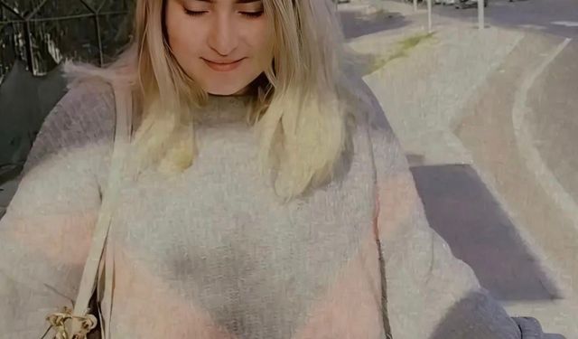 Midibüsün çarptığı genç kadın yaşamını yitirdi