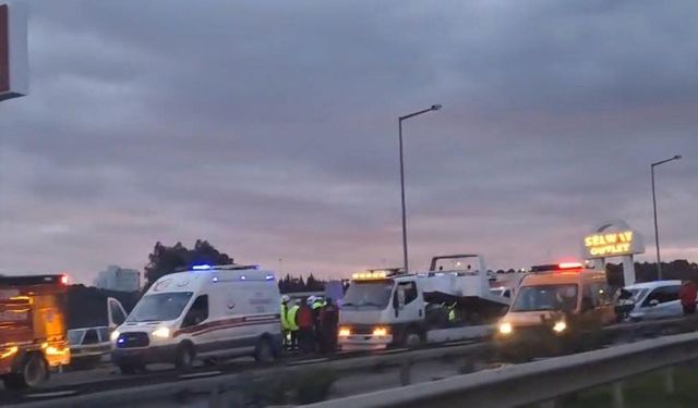 Zincirleme trafik kazası: 7 yaralı